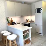 Suur-posti 22 Garden Appartamento