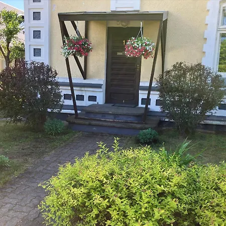 Suur-posti 22 Garden Apartment Parnu